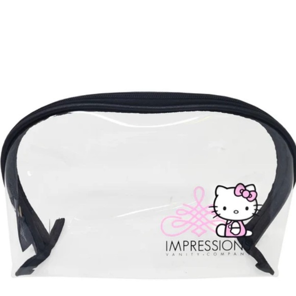 Hello Kitty Clutch Set - Picture 2 of 5